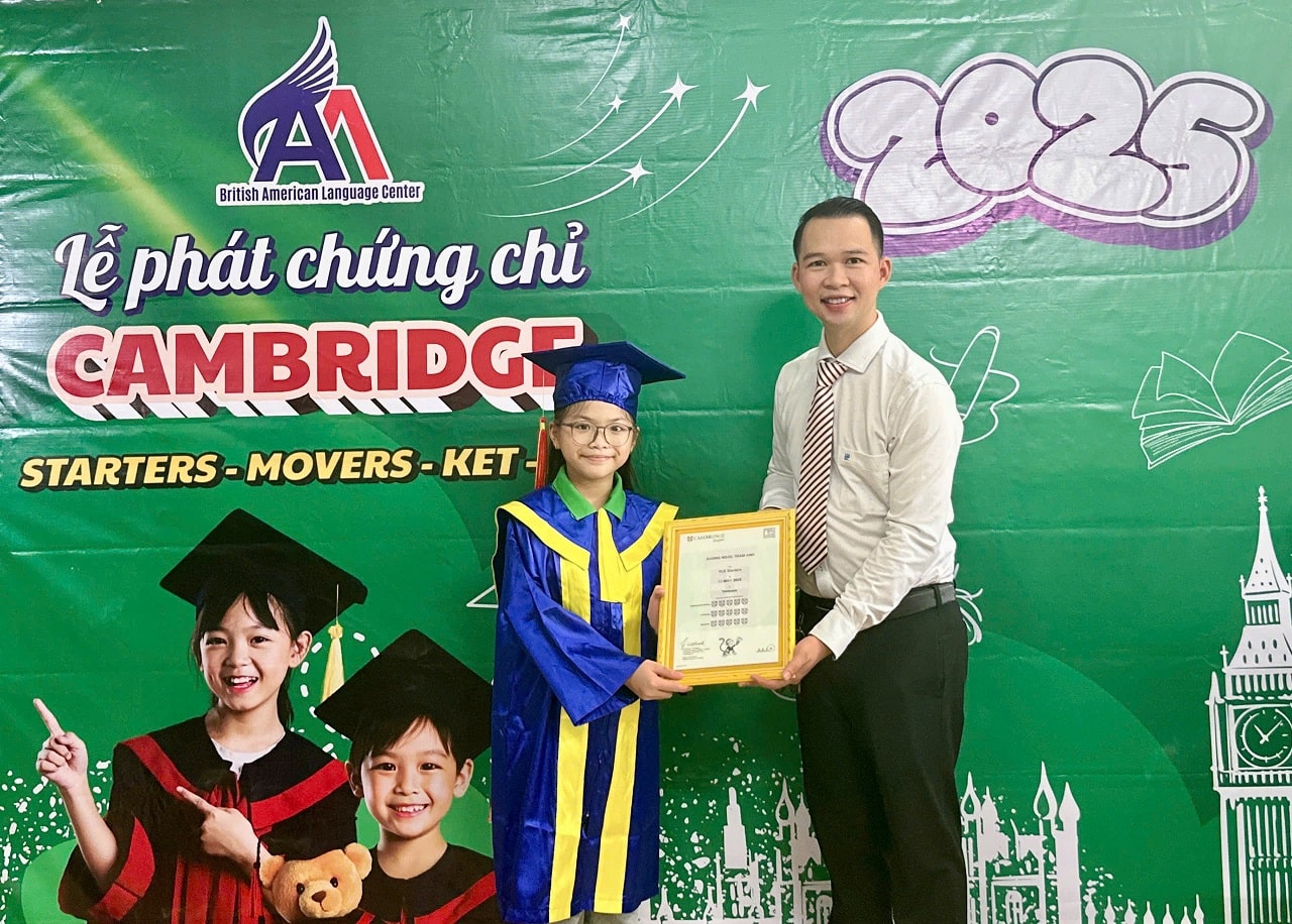 Vinh danh học viên xuất sắc