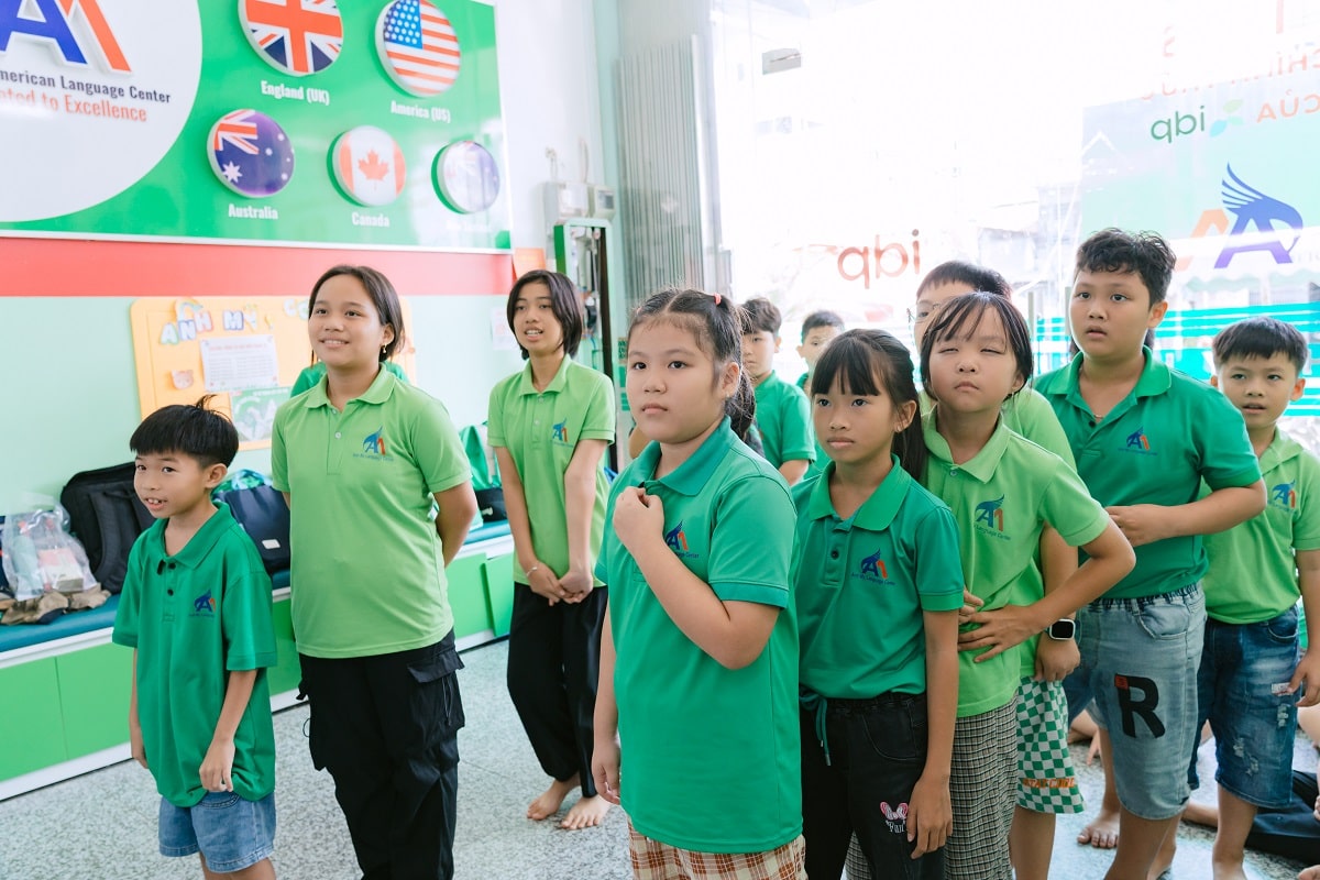 Vừa học vừa chơi