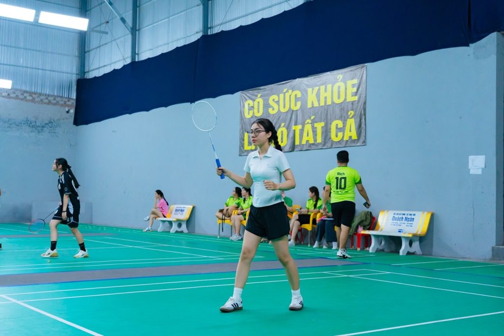 Hình 21: Sẵn sàng đón những đường cầu bất ngờ