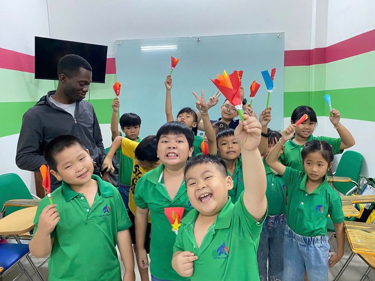 Học cùng giáo viên nước ngoài