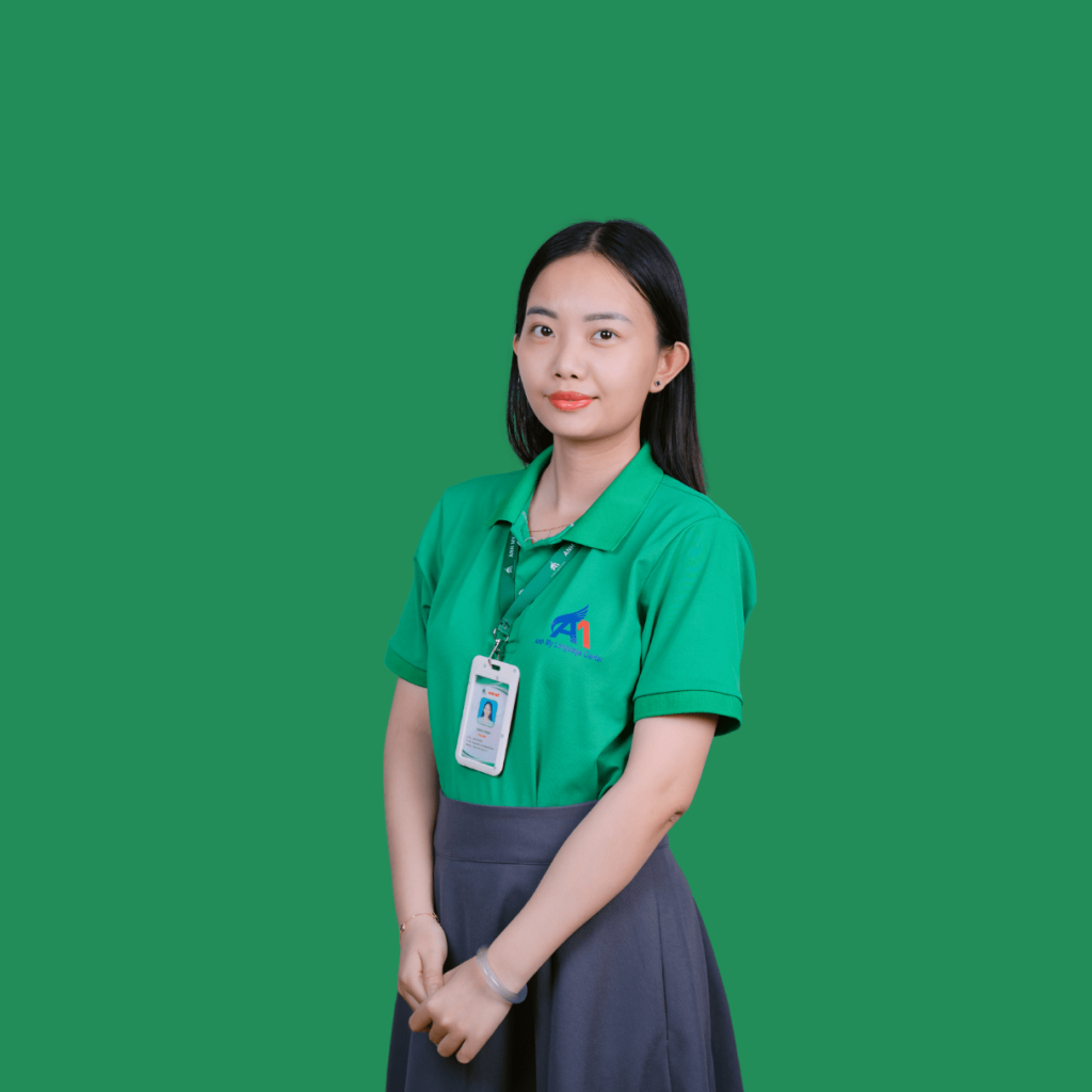 Cô Nadia Phạm - giáo viên tiếng Anh