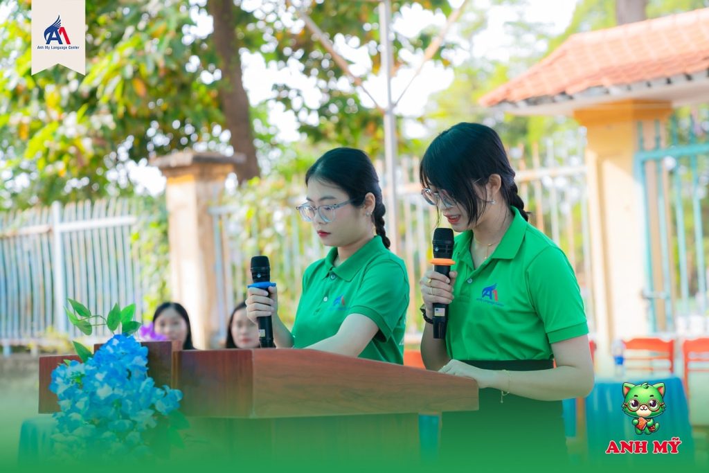 Hình 8: MC đọc câu hỏi