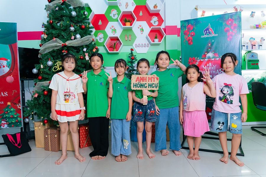 Ngoại khóa hấp dẫn tại Anh Mỹ Hồng Ngự