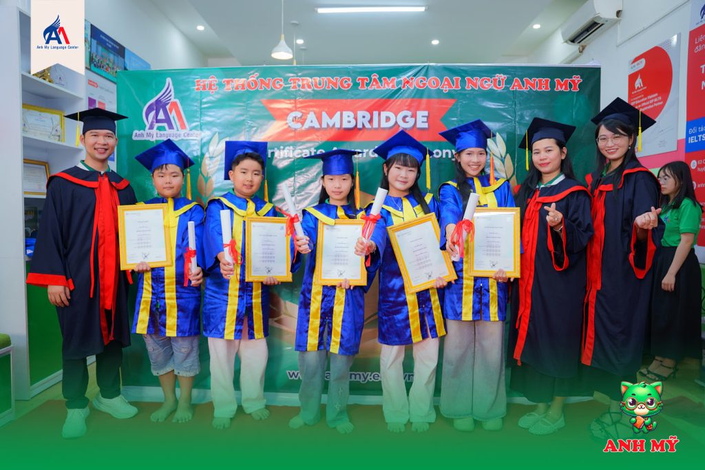 Chúc mừng các chiến binh Movers của Anh Mỹ Phú Tân